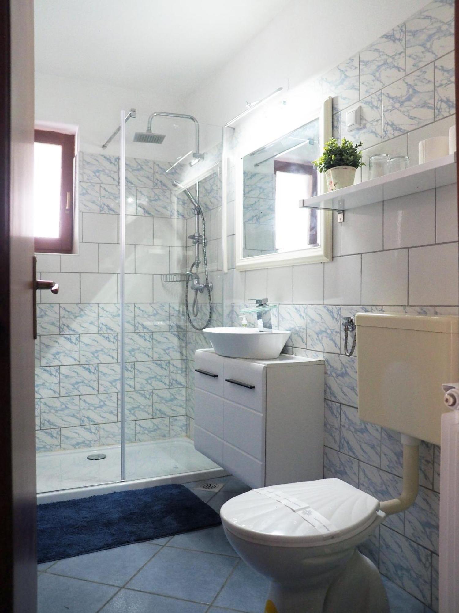 Dea Apartments PUY Quarto foto